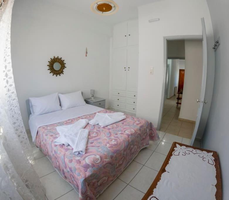 Smaragdi Leros * Agia Marina (Leros)
